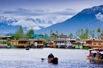 Amritsar to Kashmir Car Hire